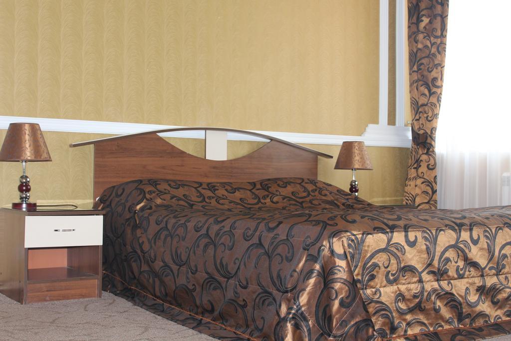 Hotel Edem Karaganda Phòng bức ảnh