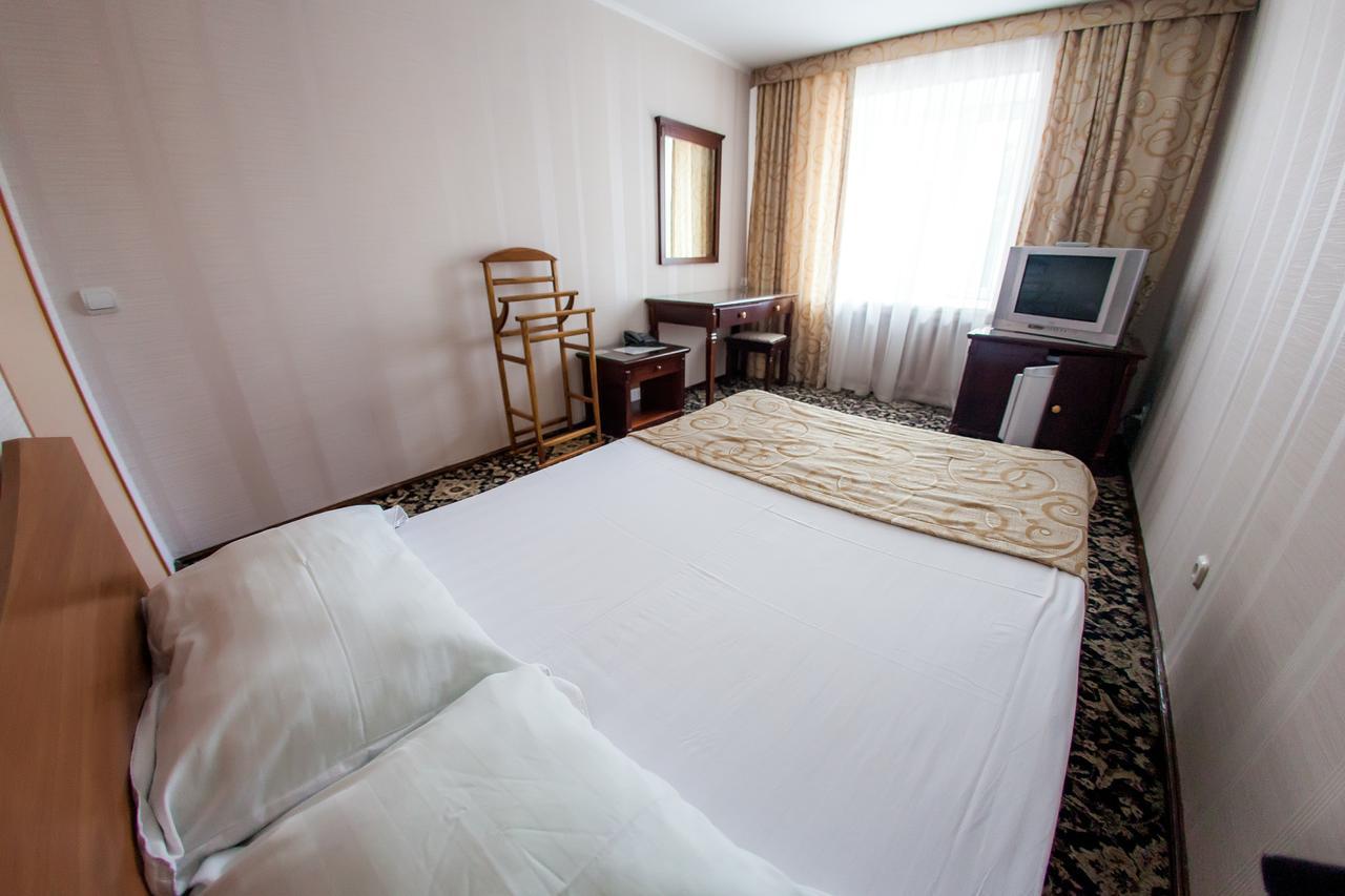 Hotel Edem Karaganda Ngoại thất bức ảnh