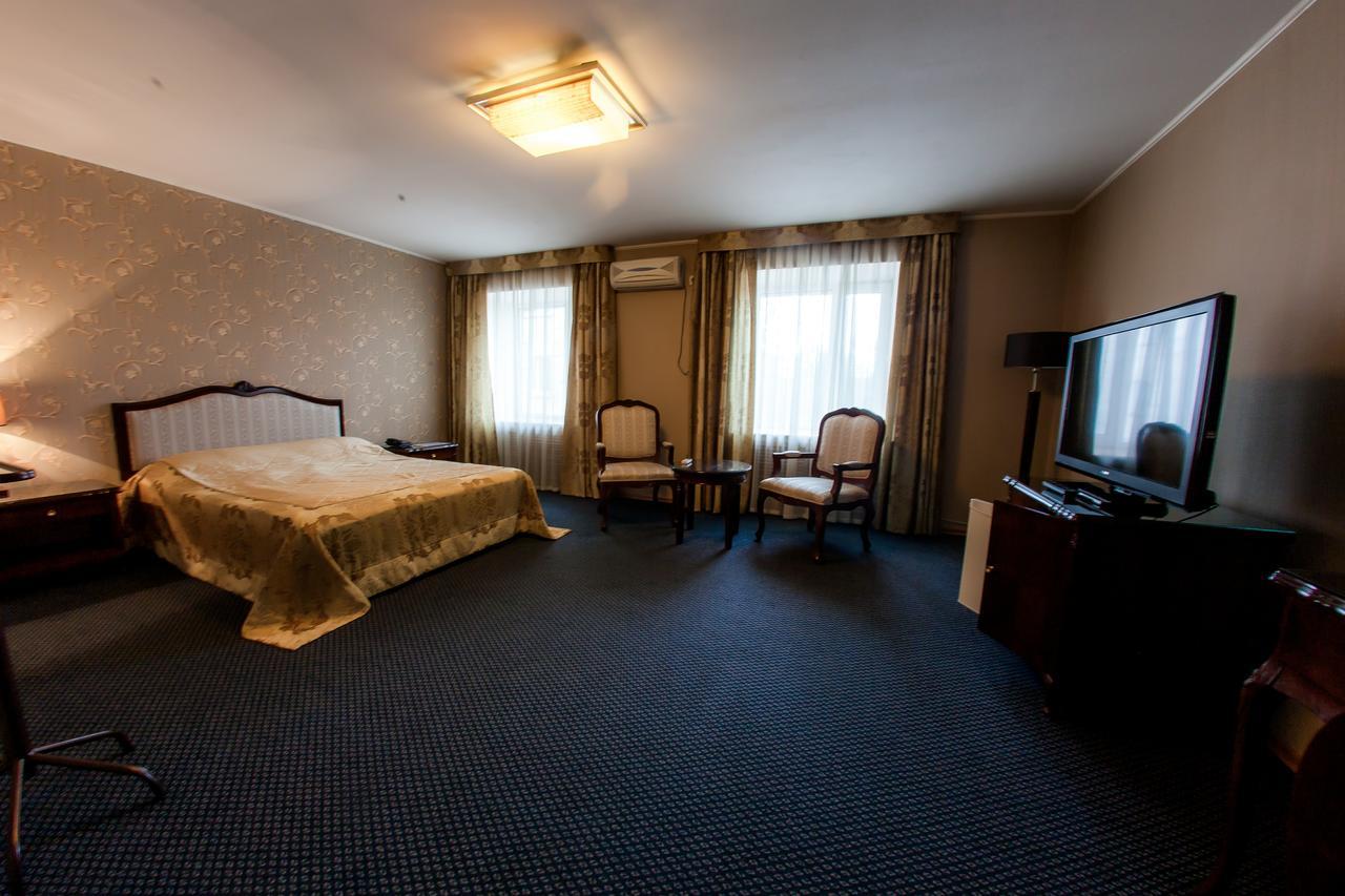 Hotel Edem Karaganda Ngoại thất bức ảnh