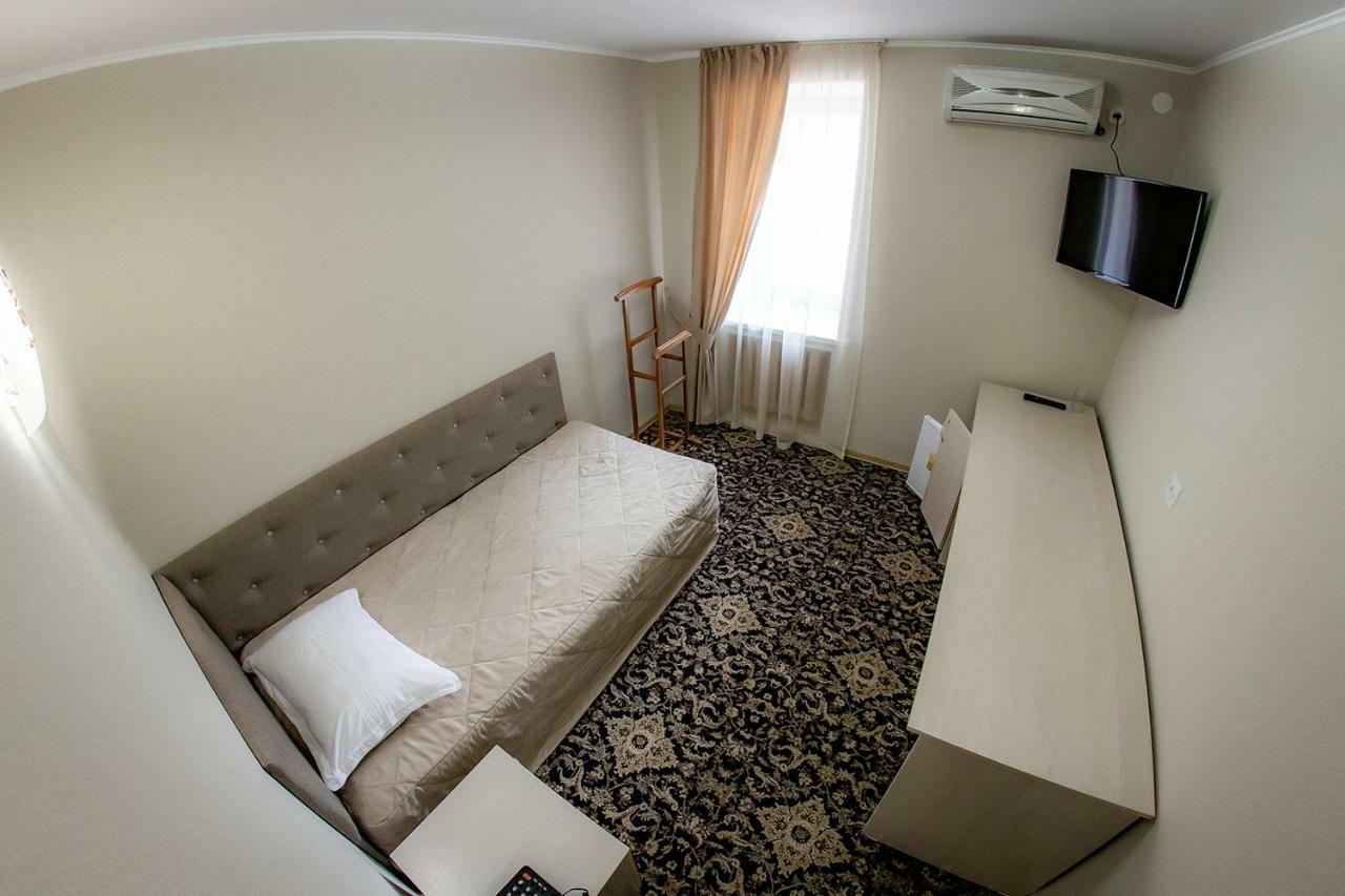Hotel Edem Karaganda Ngoại thất bức ảnh