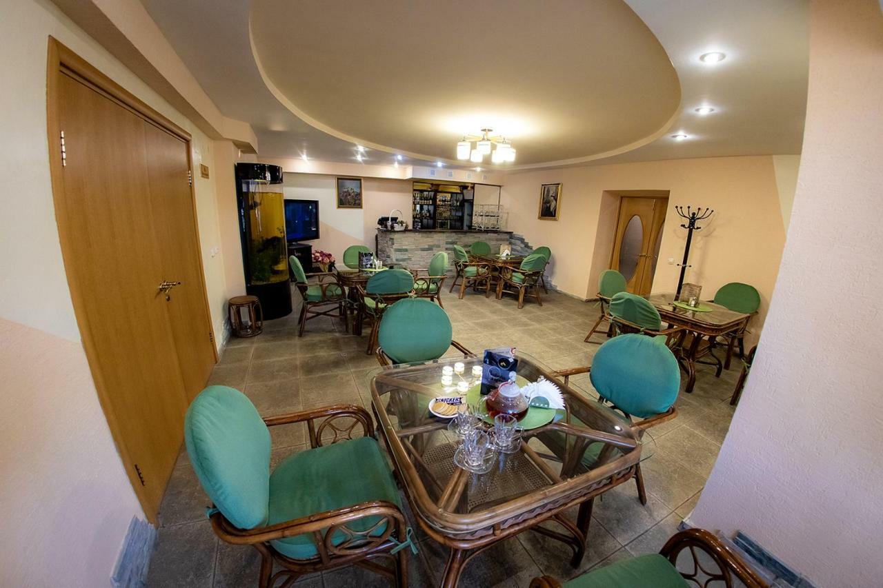 Hotel Edem Karaganda Ngoại thất bức ảnh