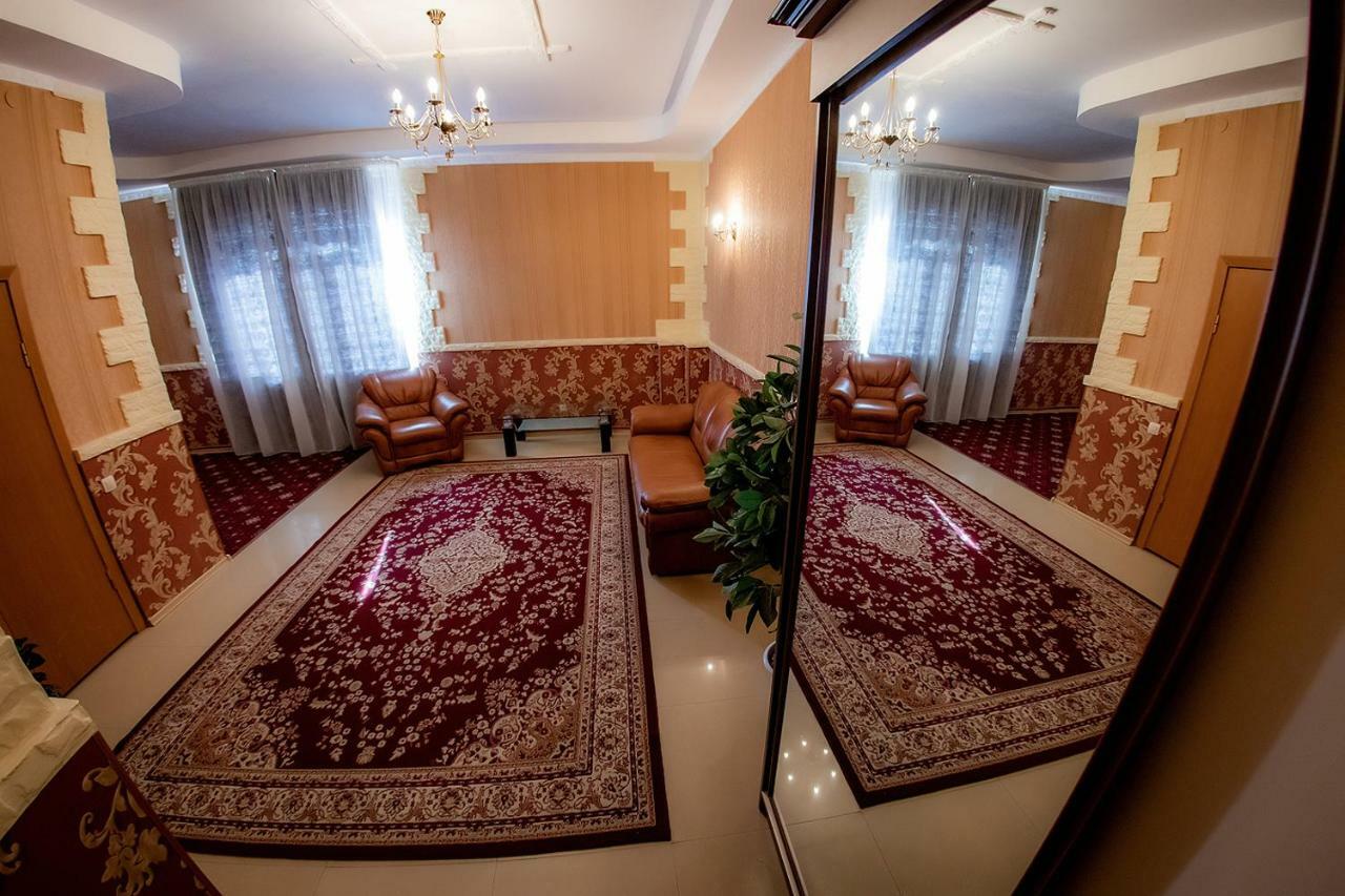 Hotel Edem Karaganda Ngoại thất bức ảnh